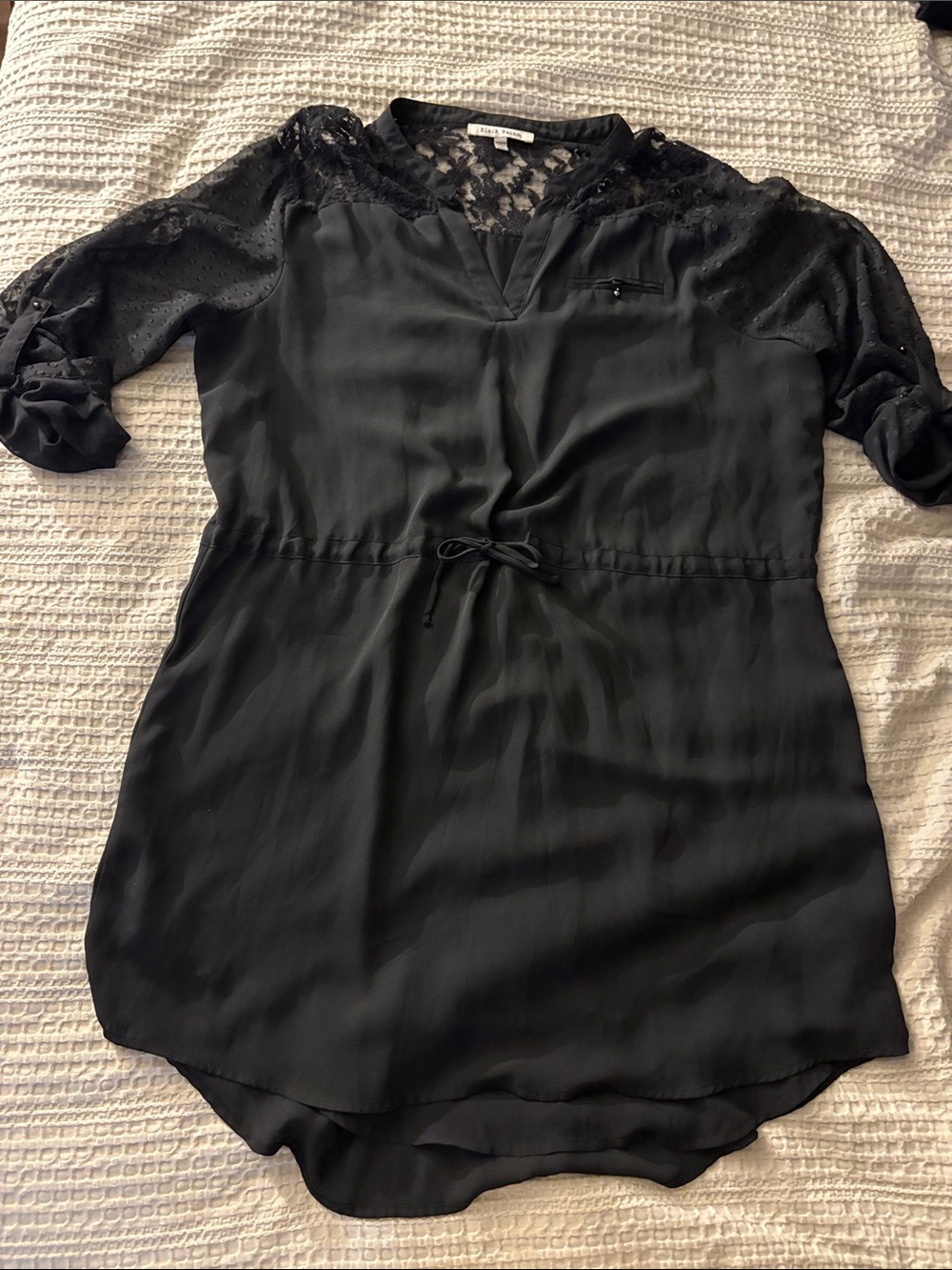 Black Rainn XL Lace Sleeve Dress